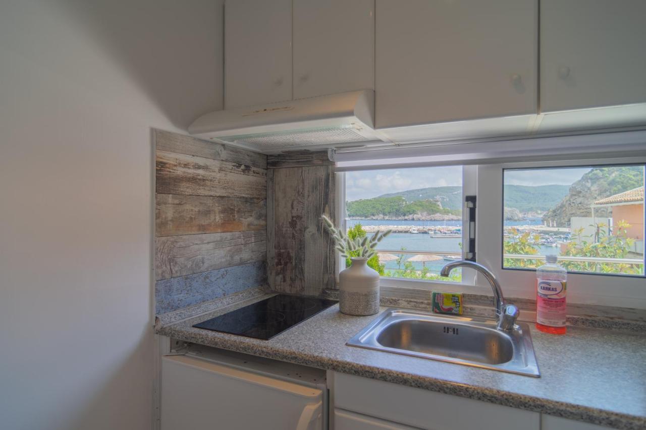 Tango Apartment On The Beach パレオカストリッツア エクステリア 写真