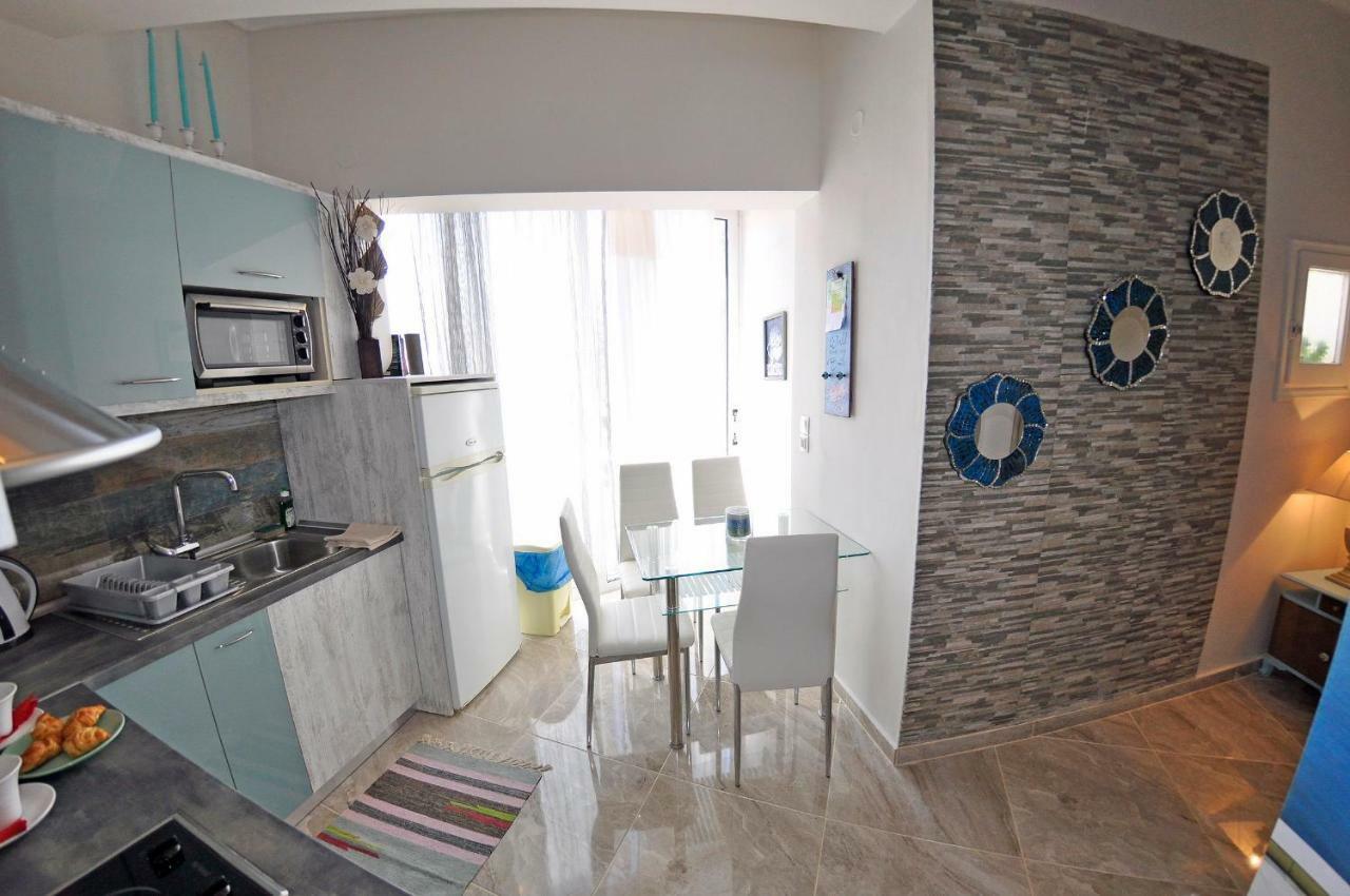 Tango Apartment On The Beach パレオカストリッツア エクステリア 写真